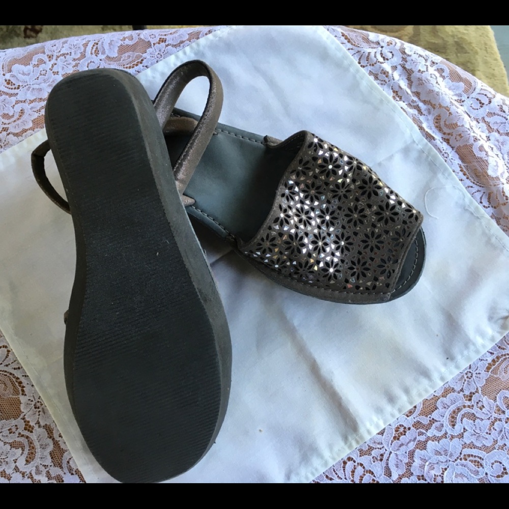 Kenneth Cole - Picture 6 of 7